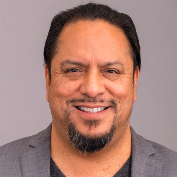 Robert Hernandez