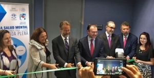 Concepcion Barrio, left, and Paula Helu-Brown, far right, participate in a ribbon cutting for a new mental health office at the Consulate General of Mexico in Los Angeles. Photo courtesy of Helu-Brown